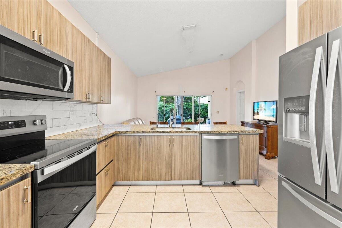 4033 NW 62nd Court, Coconut Creek, FL 33073 photo 9