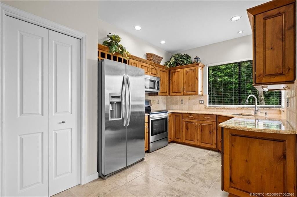 3378 SE Cambridge Drive, Stuart, FL 34997 photo 9