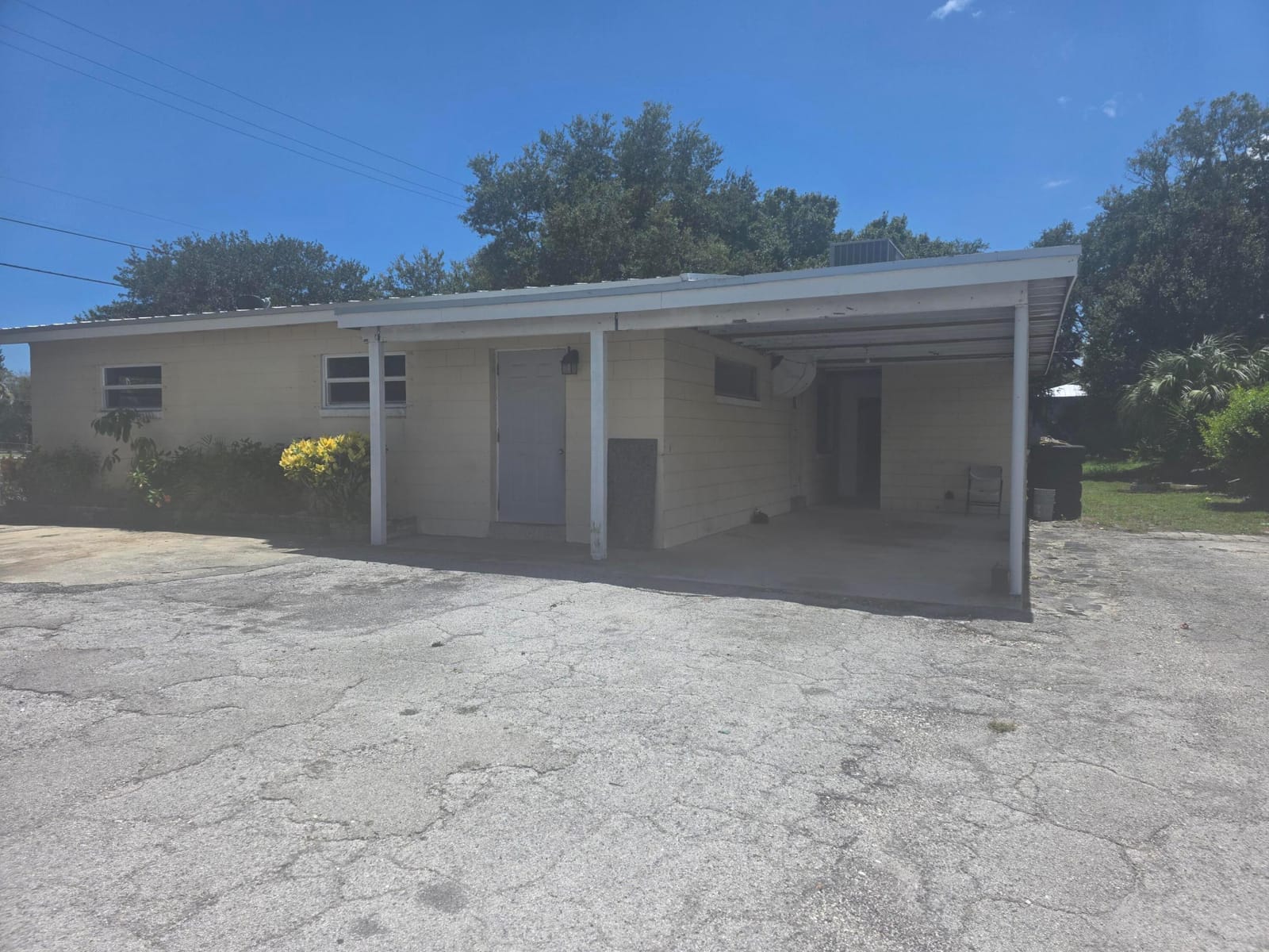 301 GARDENIA Avenue, Fort Pierce, FL 34982