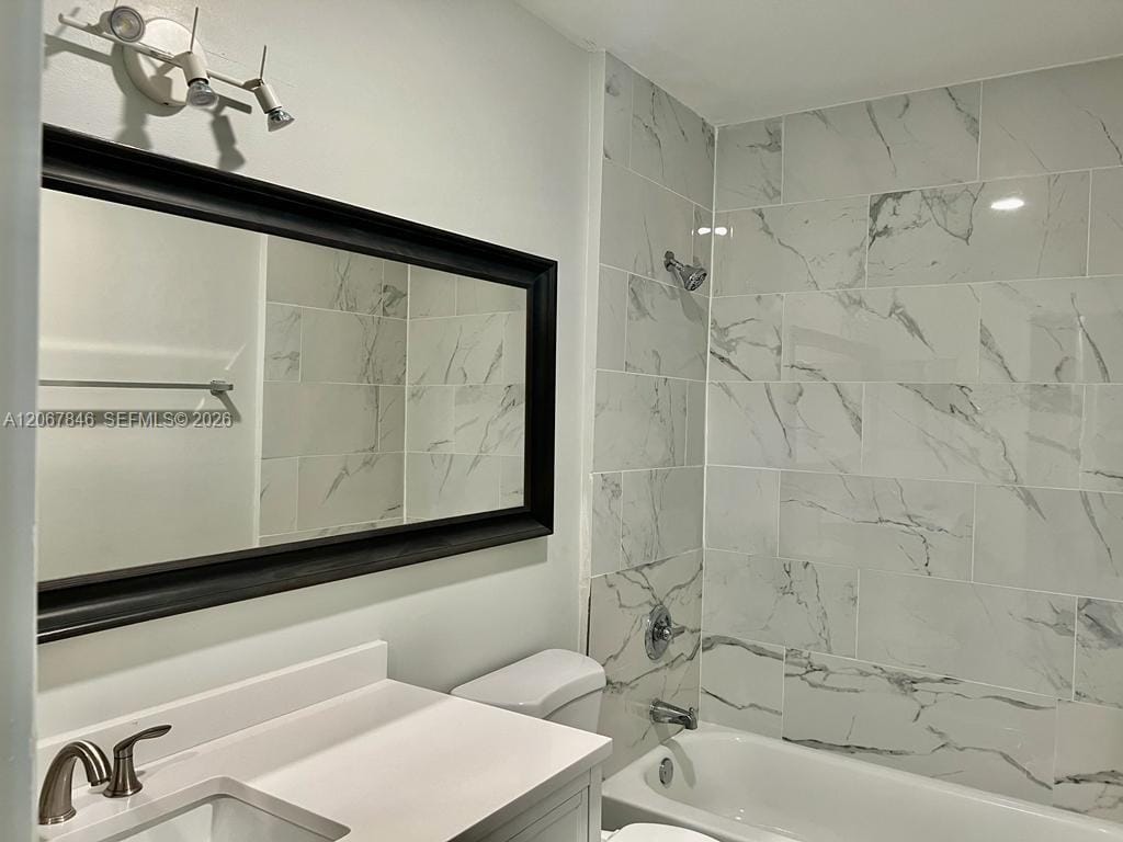 900 SW 113th Terrace — photo 12