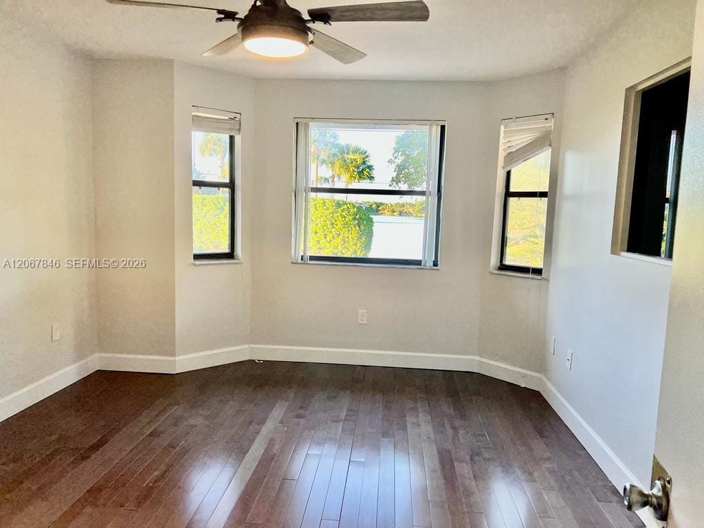 900 SW 113th Terrace, Pembroke Pines, FL 33025 photo 15