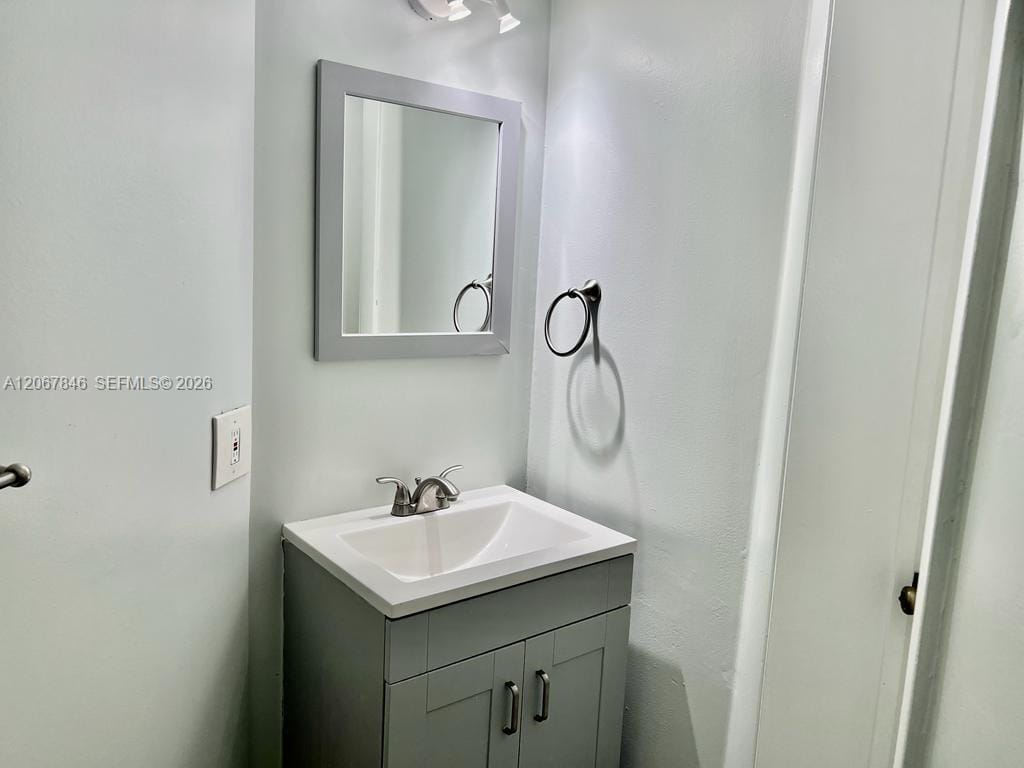 900 SW 113th Terrace, Pembroke Pines, FL 33025 photo 25