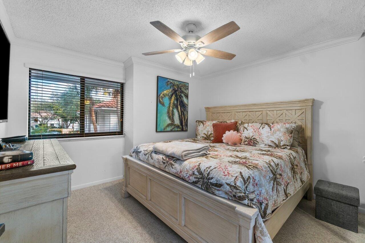 50 PELICAN POINTE Drive 2050, Delray Beach, FL 33483 photo 18