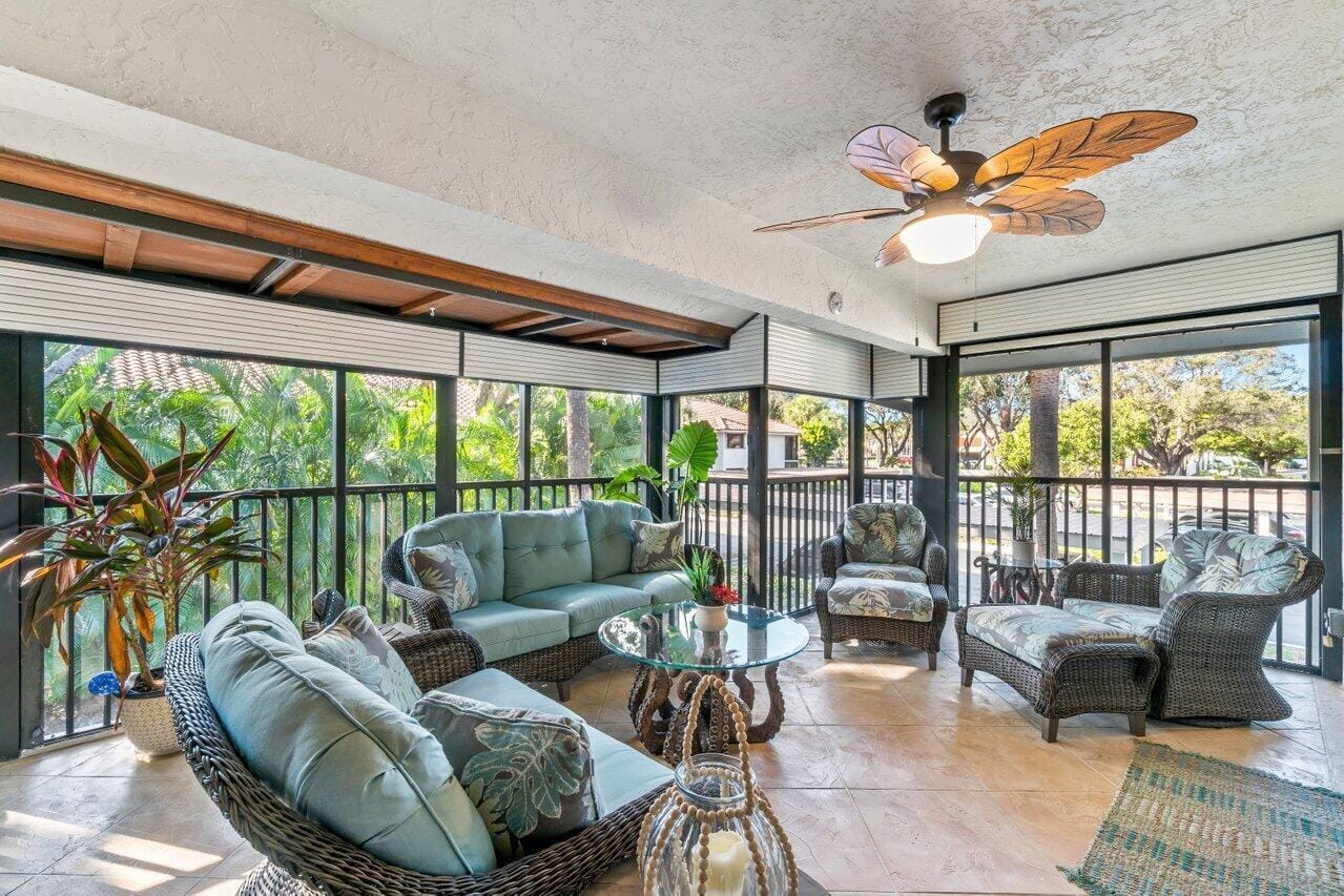50 PELICAN POINTE Drive 2050 — photo 10