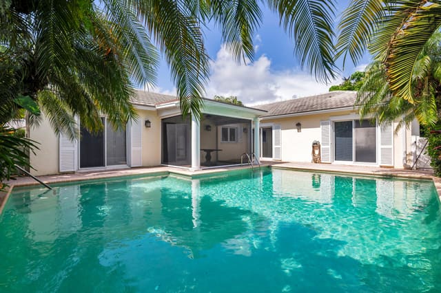 245 COLONIAL Lane, sold in ZIP 33480, South Palm Beach, FL