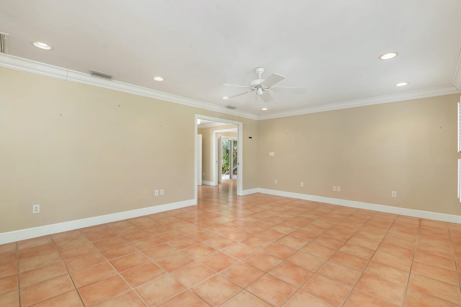 245 COLONIAL Lane, Palm Beach, FL 33480 photo 6