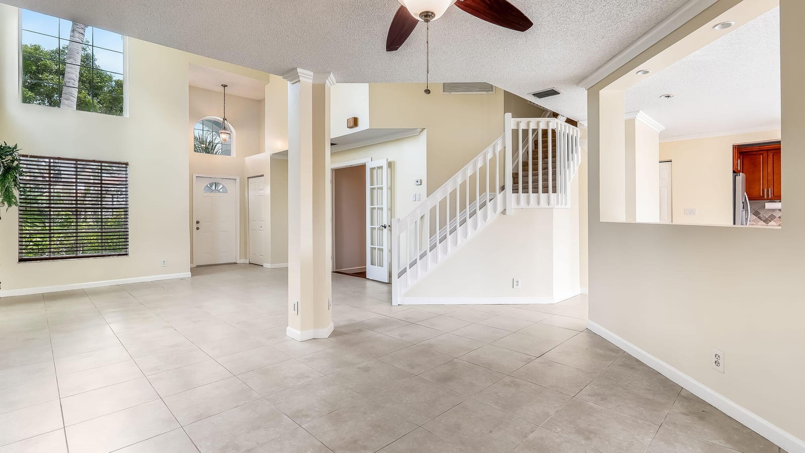 23329 TREELINE Drive — photo 12