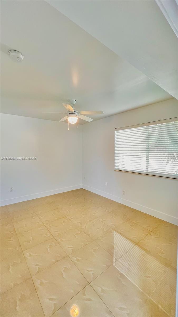 8227 Crespi Boulevard 4 — photo 5