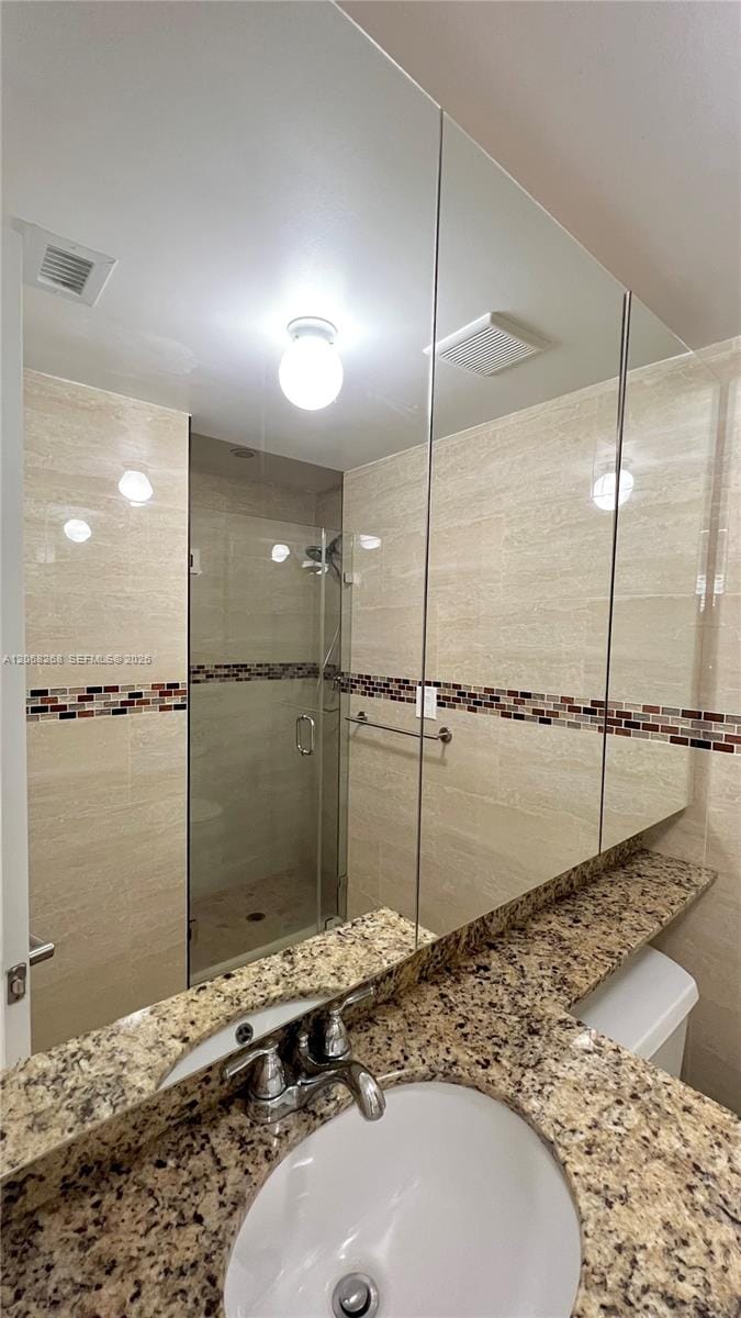 8227 Crespi Boulevard 4 — photo 8