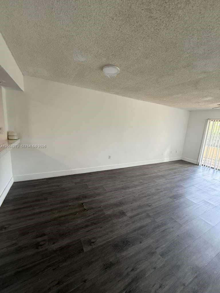 11905 NE 2nd Avenue C106, North Miami, FL 33161 photo 6