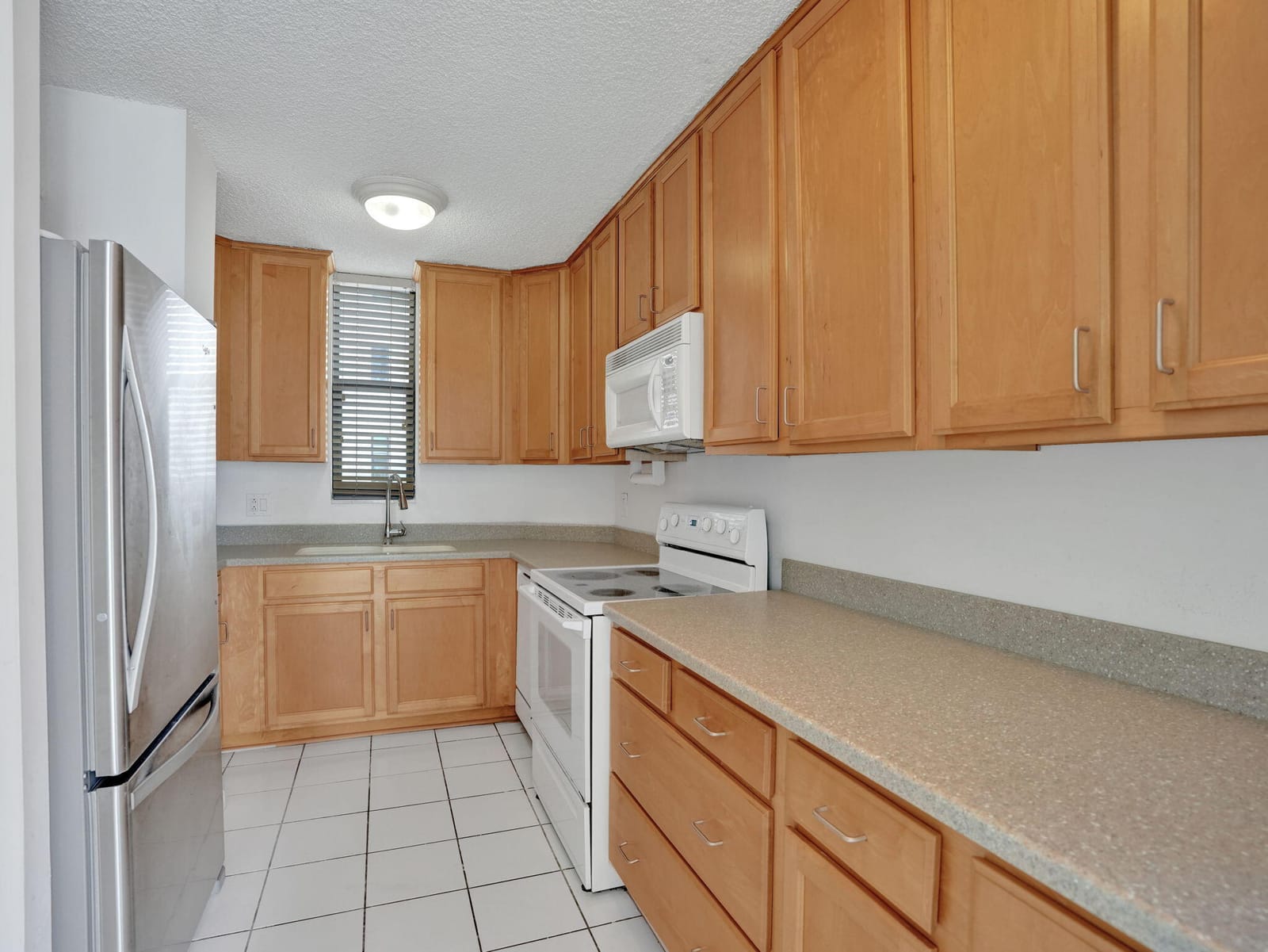 1000 S Ocean Boulevard 9J — photo 11