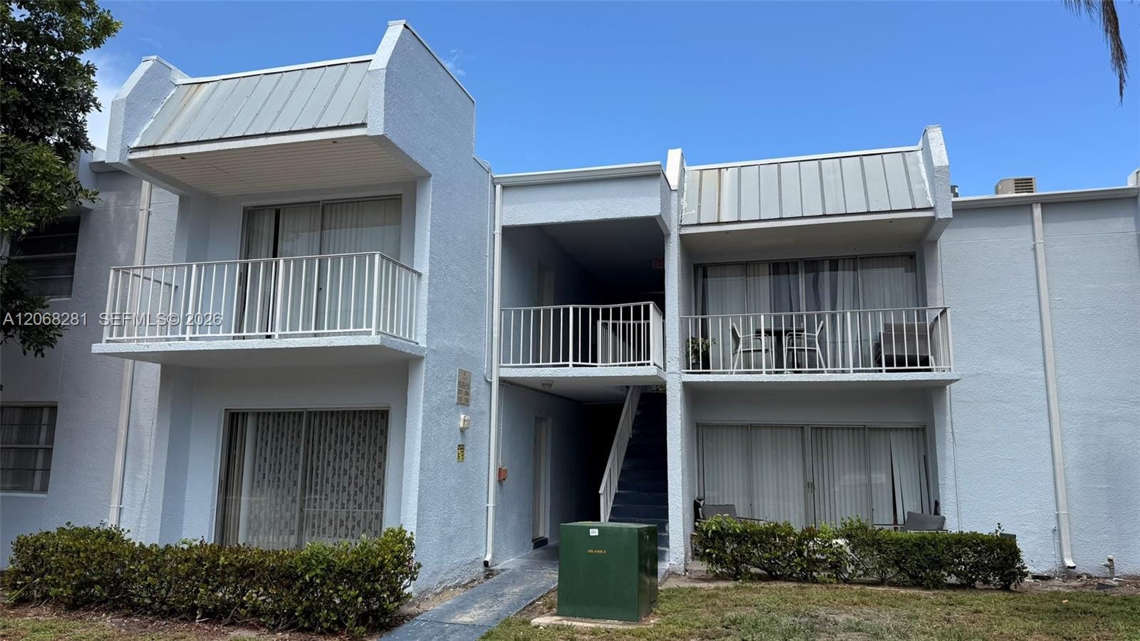 415 Executive Center Drive 203, West Palm Beach, FL 33401 photo 2