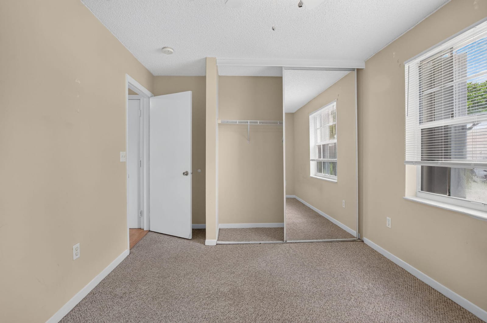 7666 Rockport Circle, Lake Worth, FL 33467 photo 22