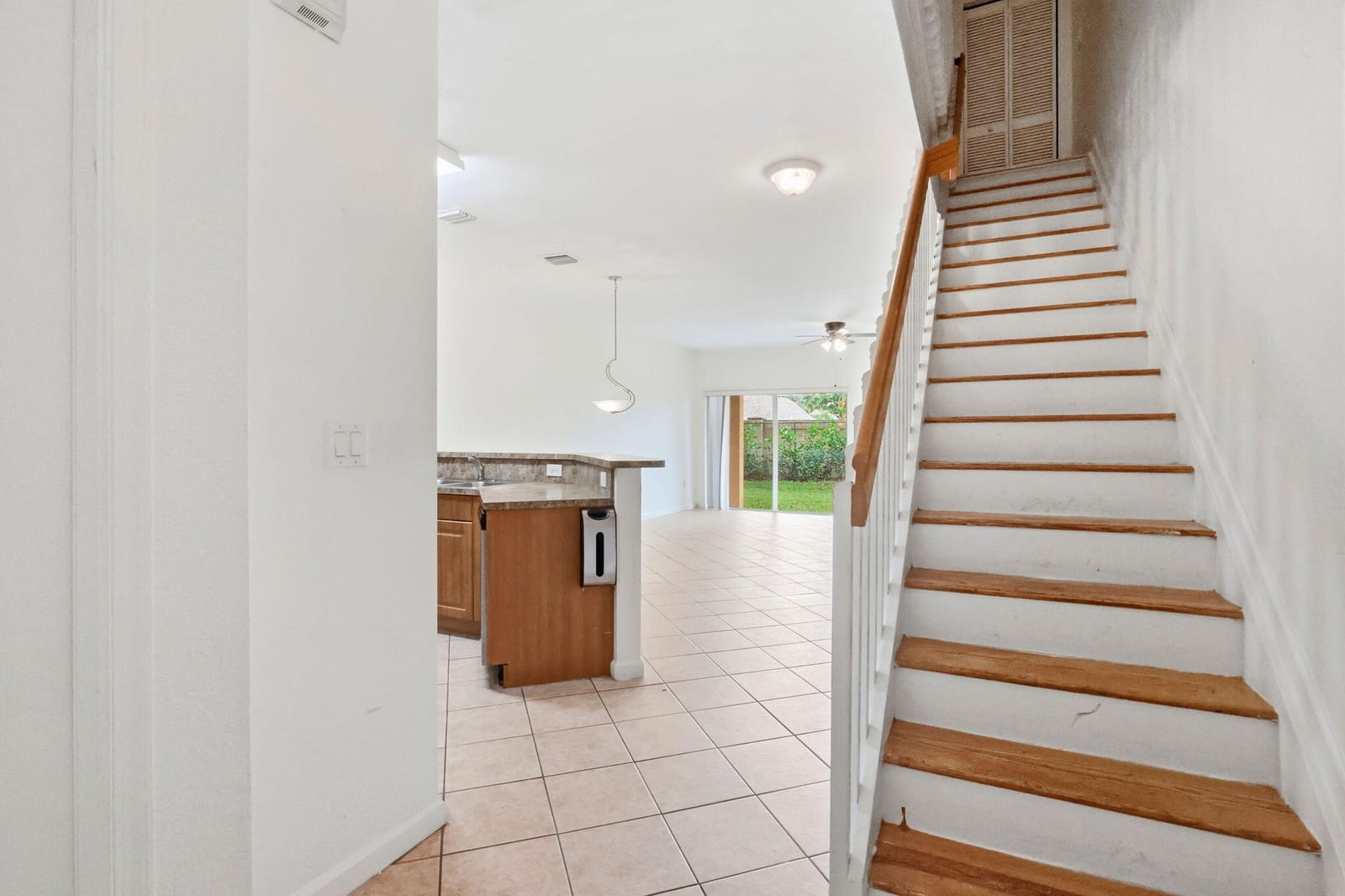 460 PRINCESS Drive, Margate, FL 33068 photo 13