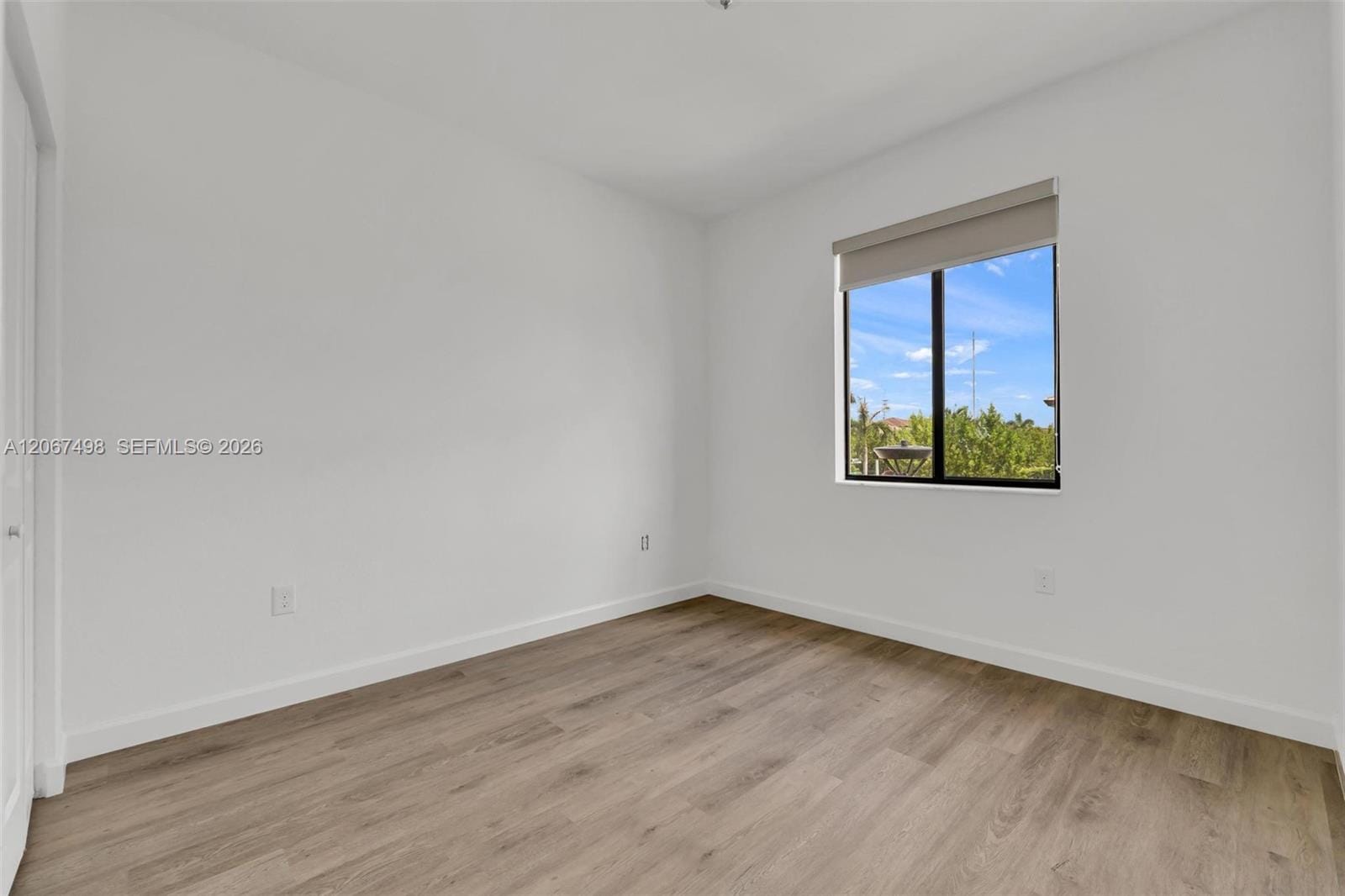 582 NE 207th Street 582, Miami, FL 33179 photo 29