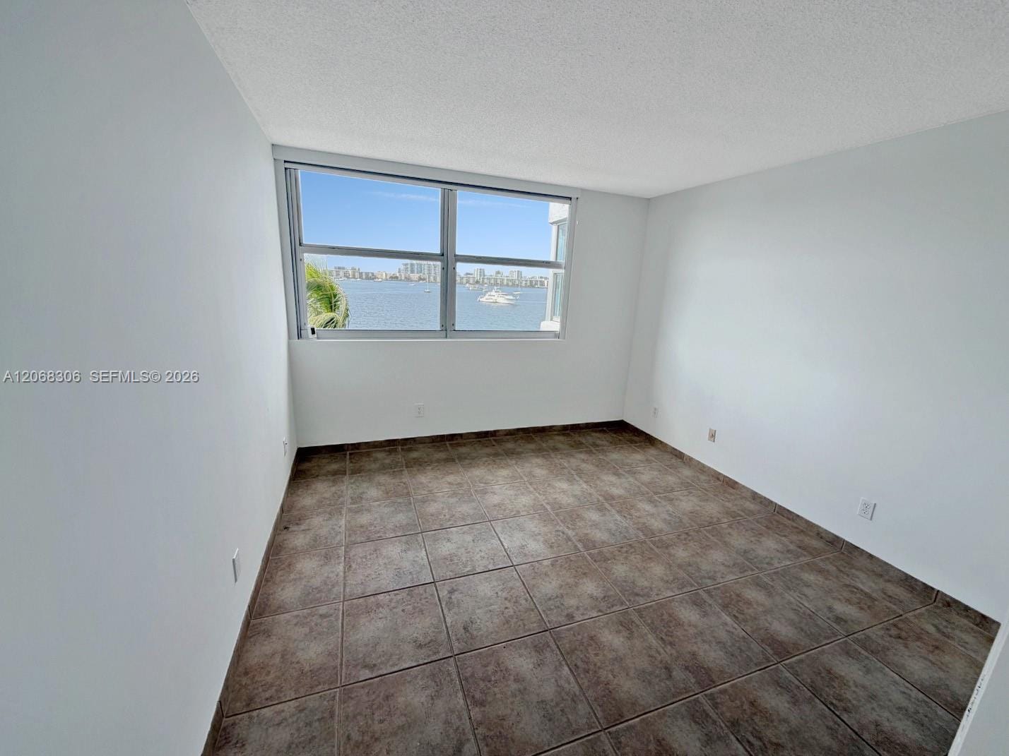 16546 NE 26th Avenue 4B — photo 7