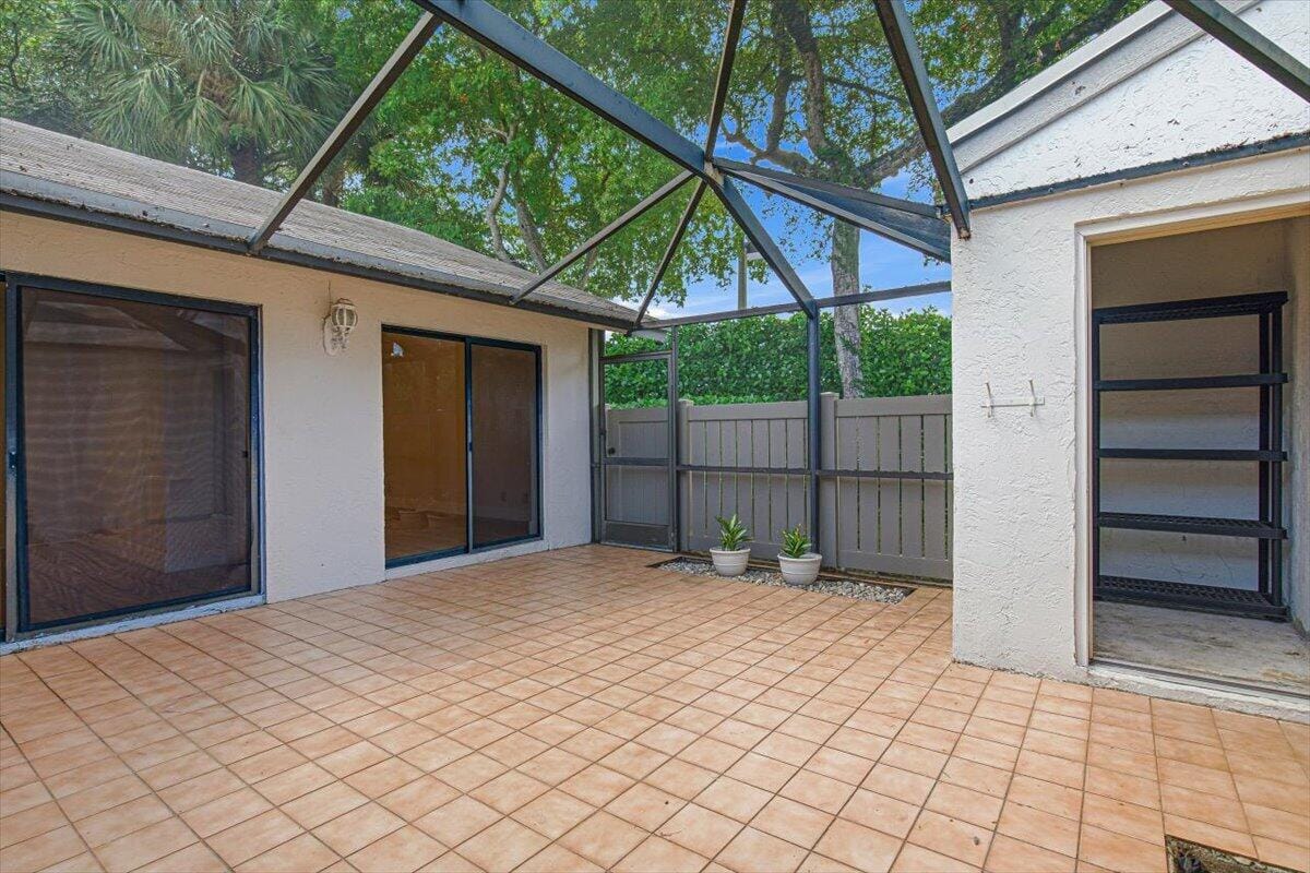 4846 NW 22ND Street 4160, Coconut Creek, FL 33063 photo 17