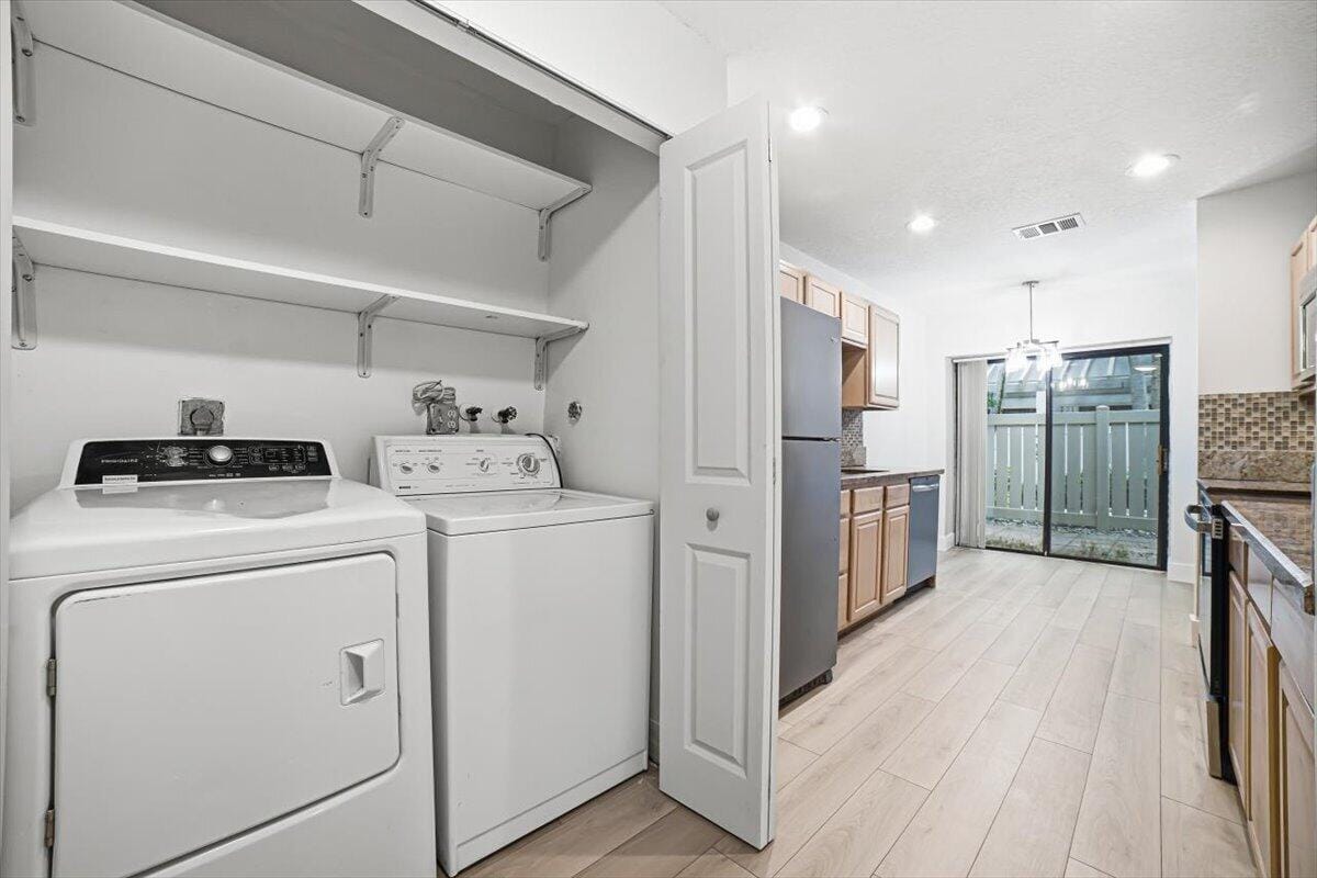 4846 NW 22ND Street 4160 — photo 8
