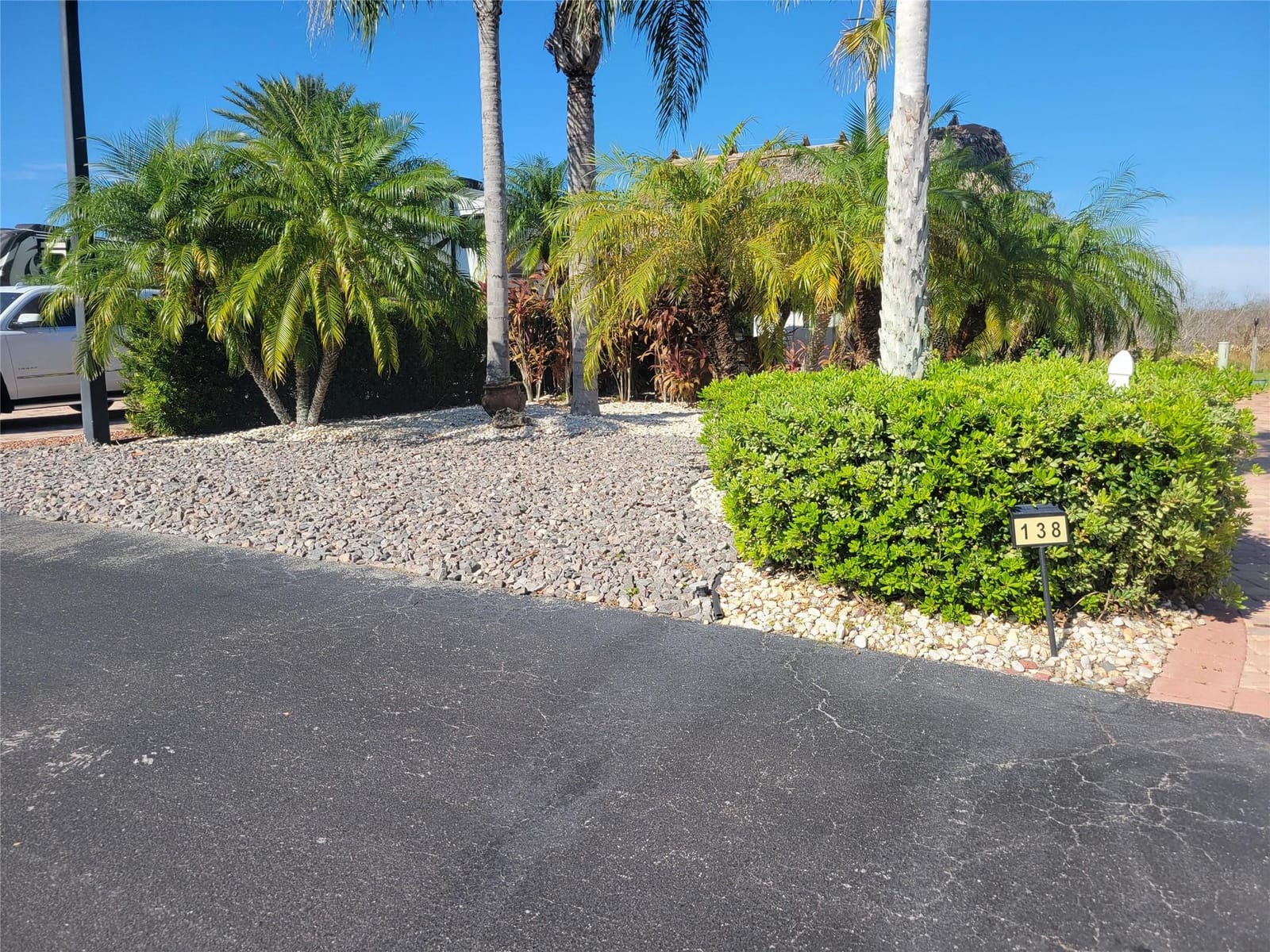 605 SW 40TH Cove — photo 3