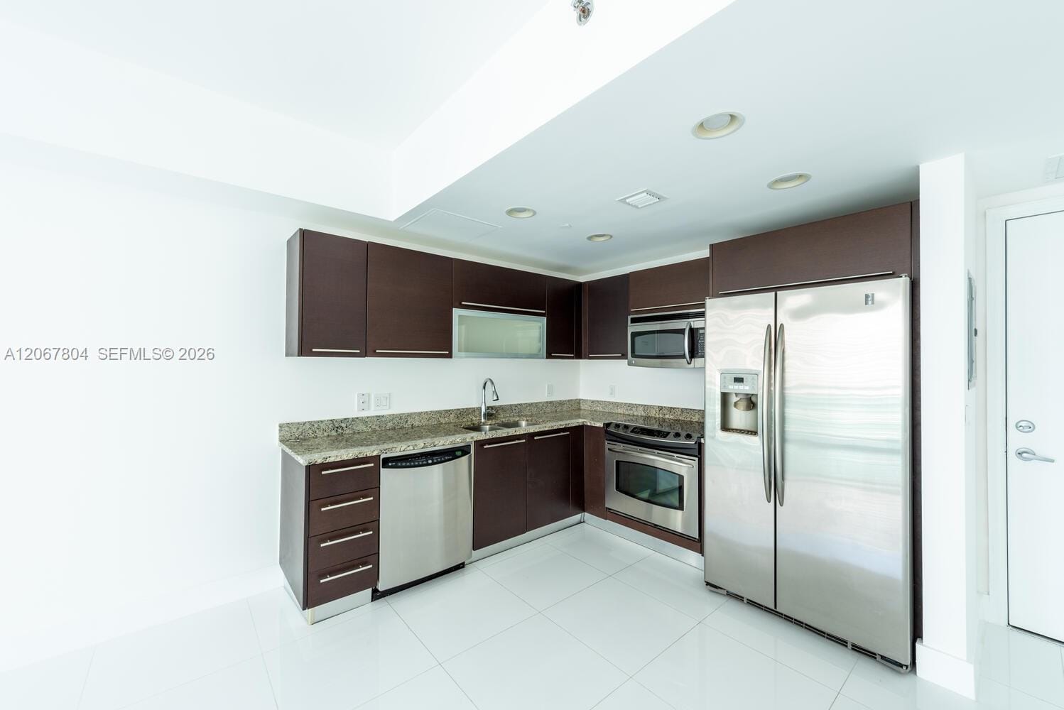 950 Brickell Bay Drive 2208 — photo 8