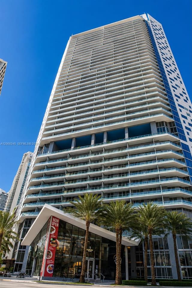 1300 Brickell Bay Drive 3400, Miami, FL 33131