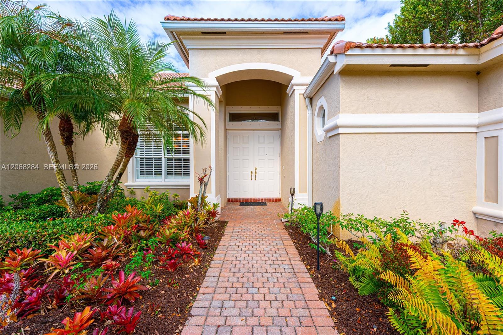 6918 SE Sleepy Hollow Lane, Stuart, FL 34997