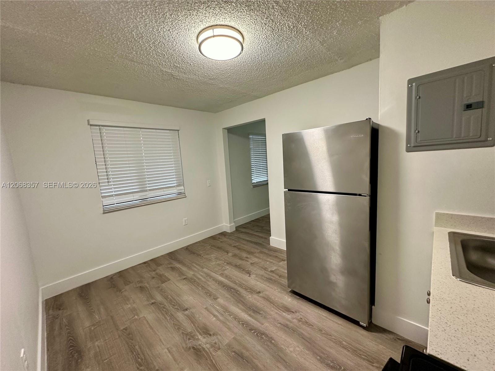 529 SW 4th Street 303 — photo 5