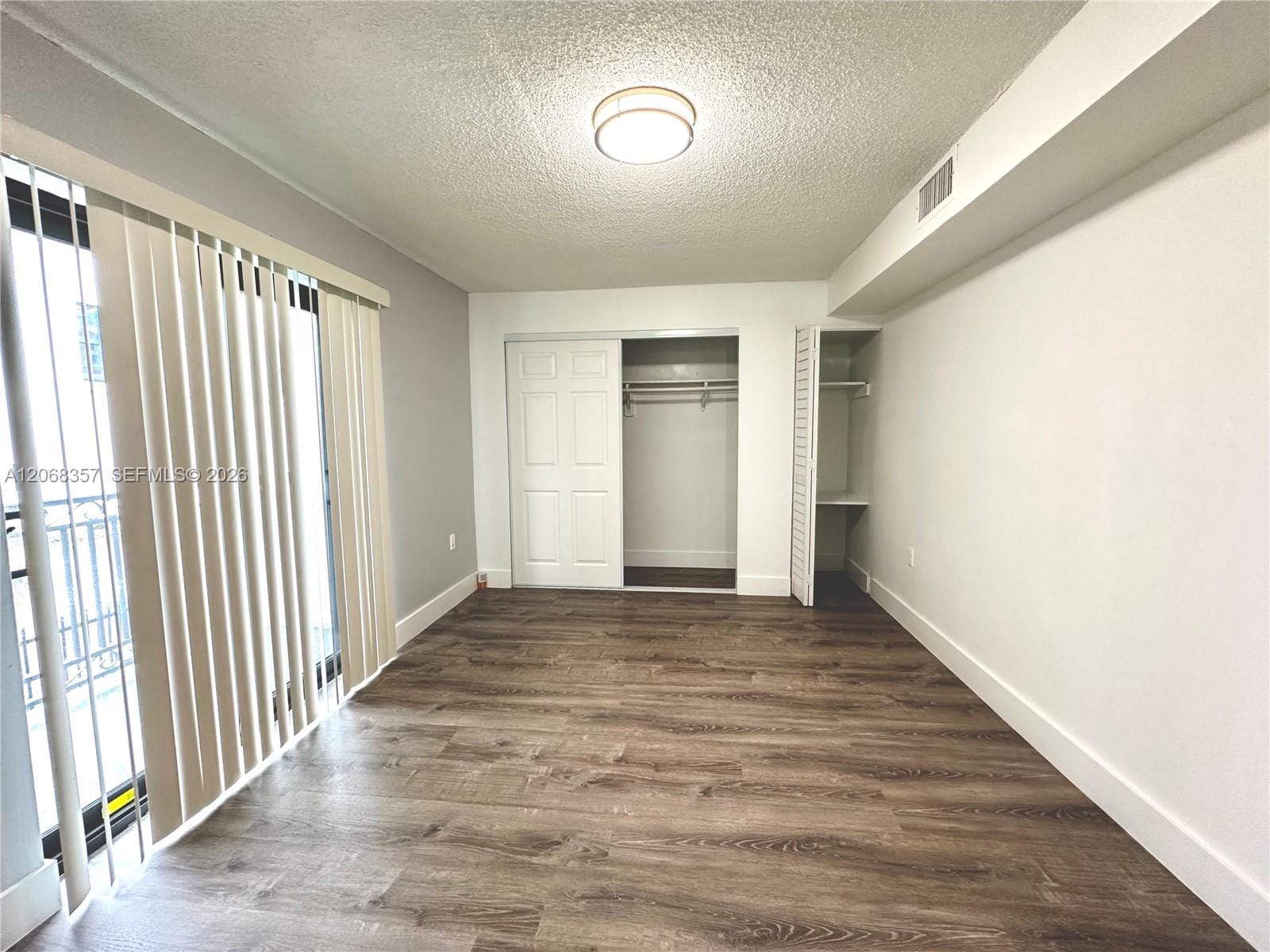 529 SW 4th Street 303 — photo 9