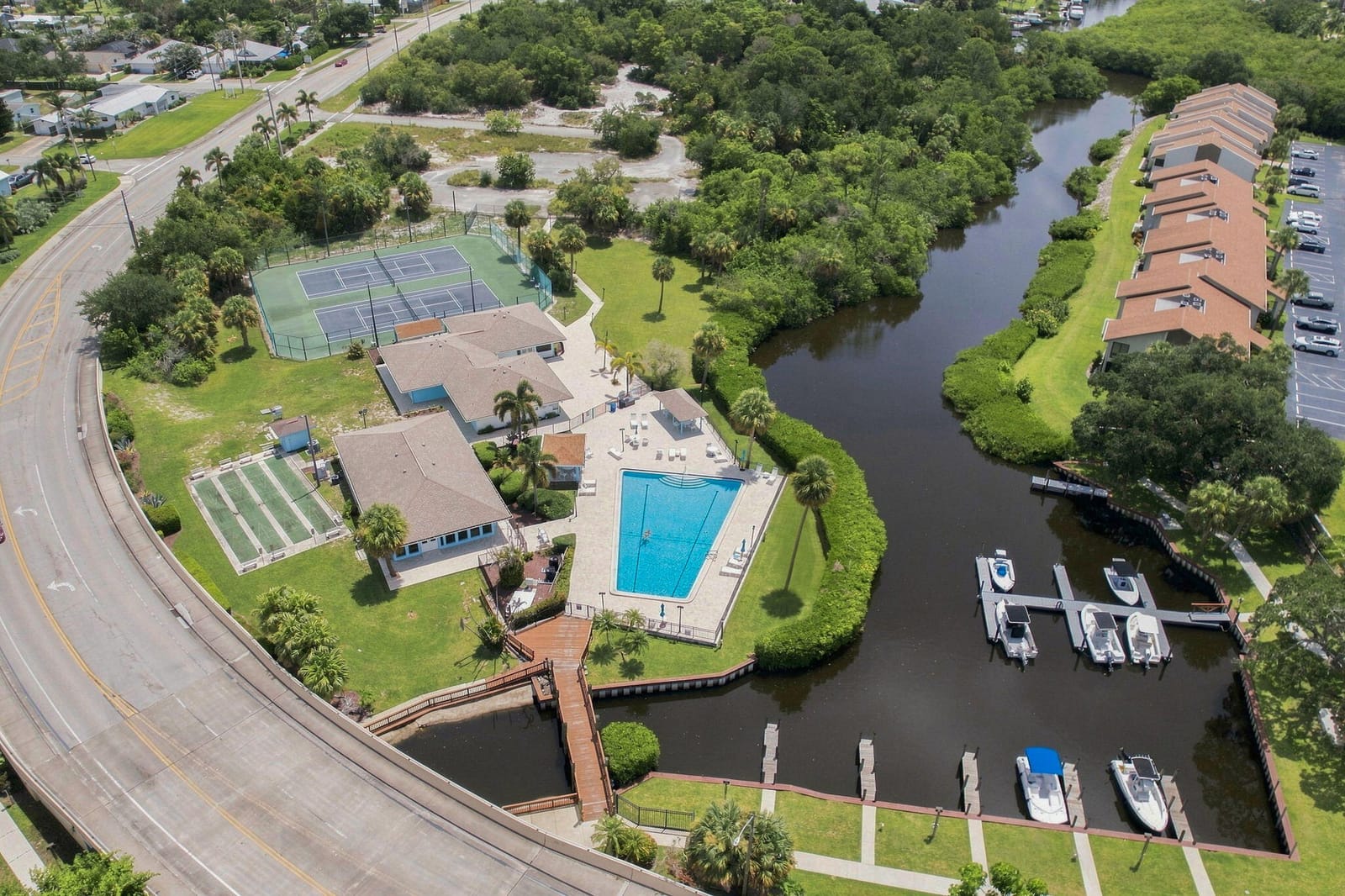1501 NE 13th Terrace H12, Jensen Beach, FL 34957 photo 3