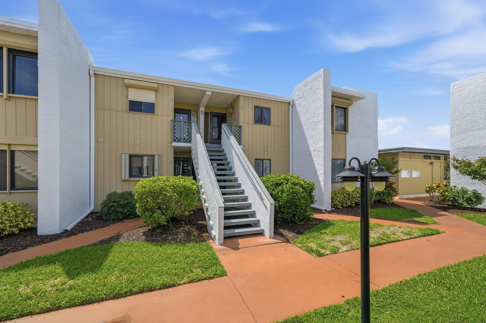 1501 NE 13th Terrace H12, Jensen Beach, FL 34957