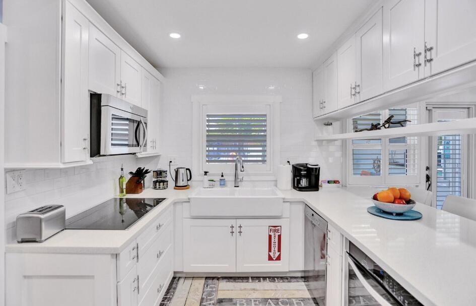 42 SW 12TH Street — photo 8