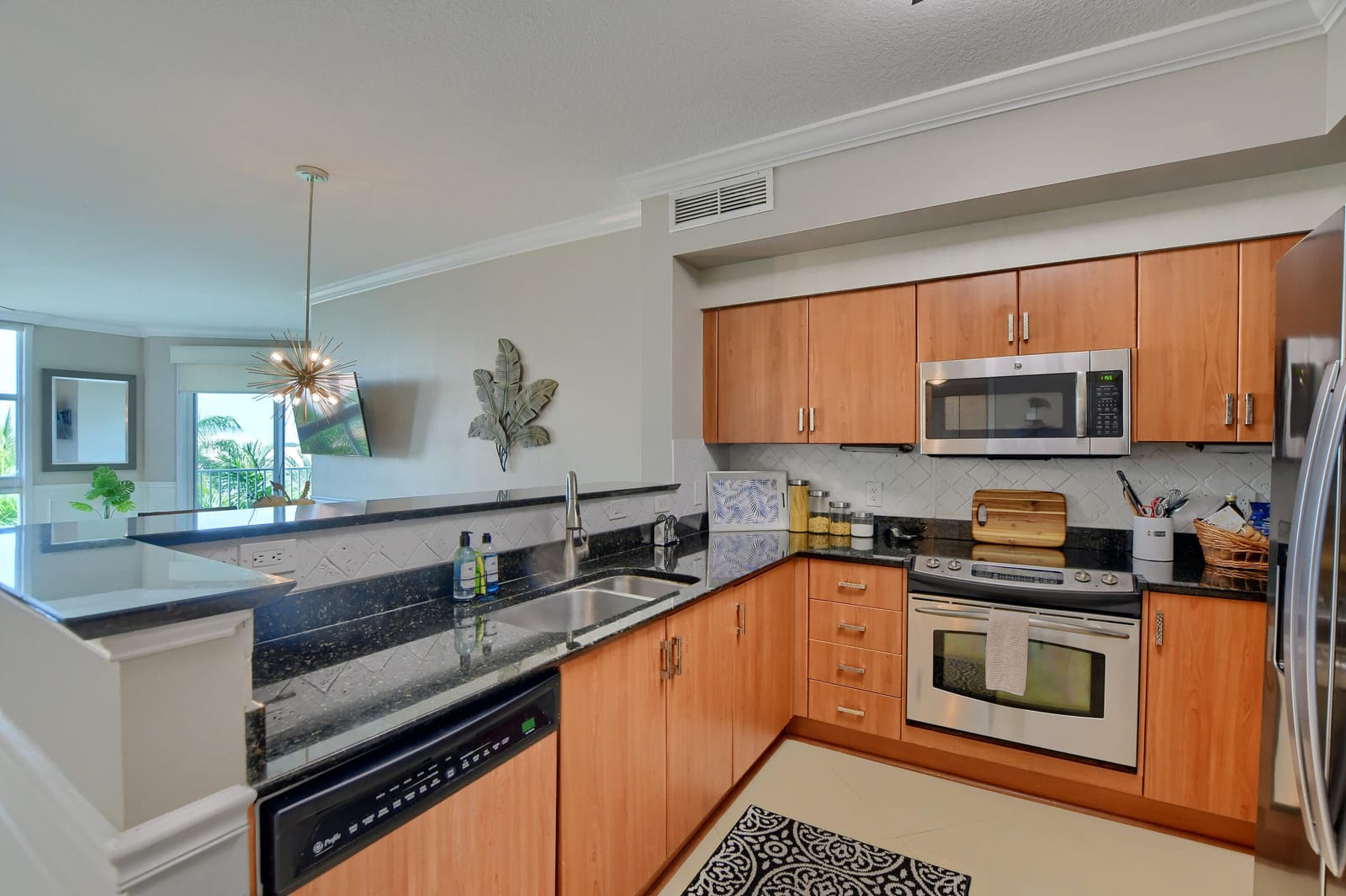 804 E Windward Way 603 — photo 6