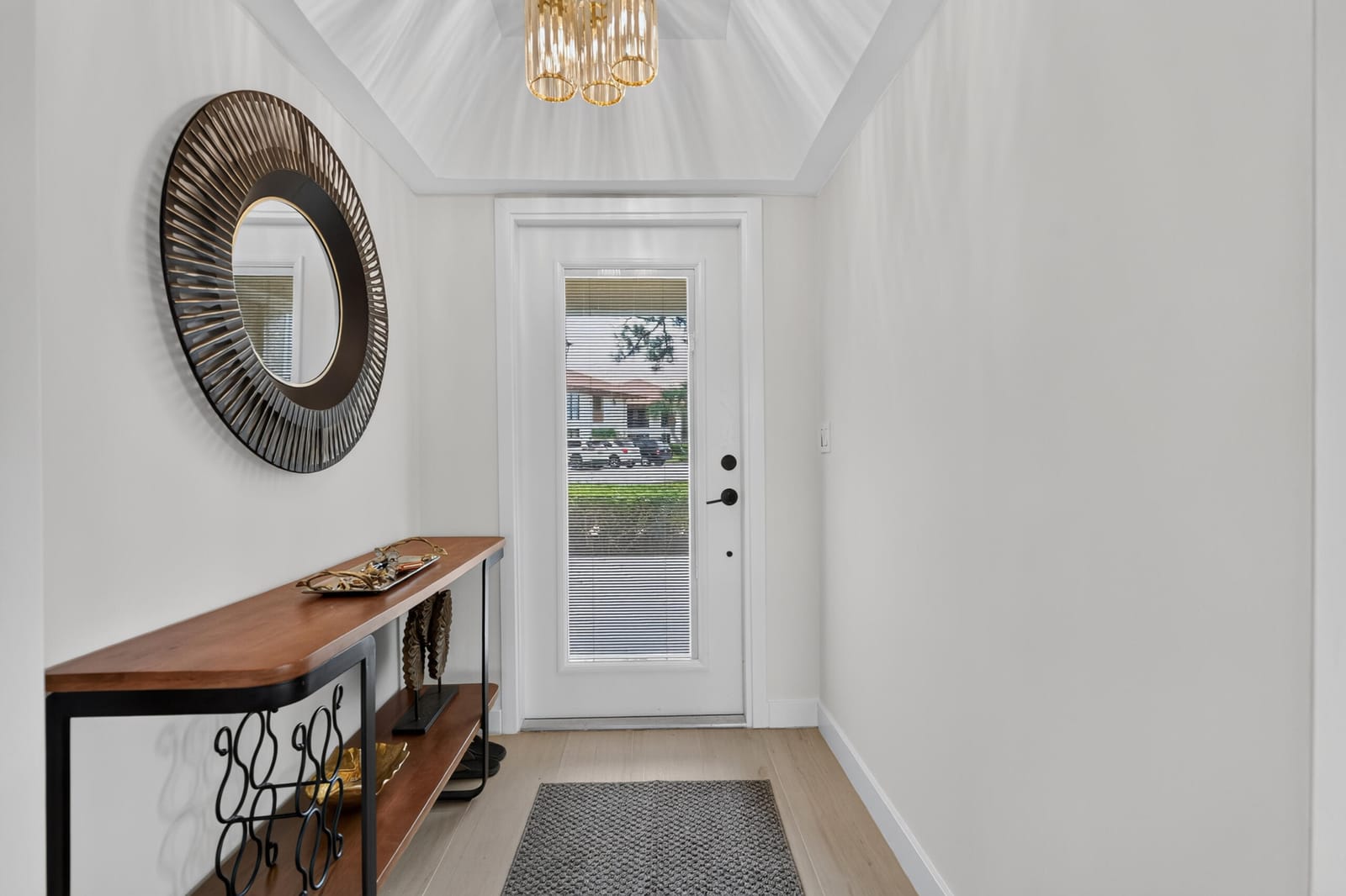 302 Brackenwood Circle — photo 3