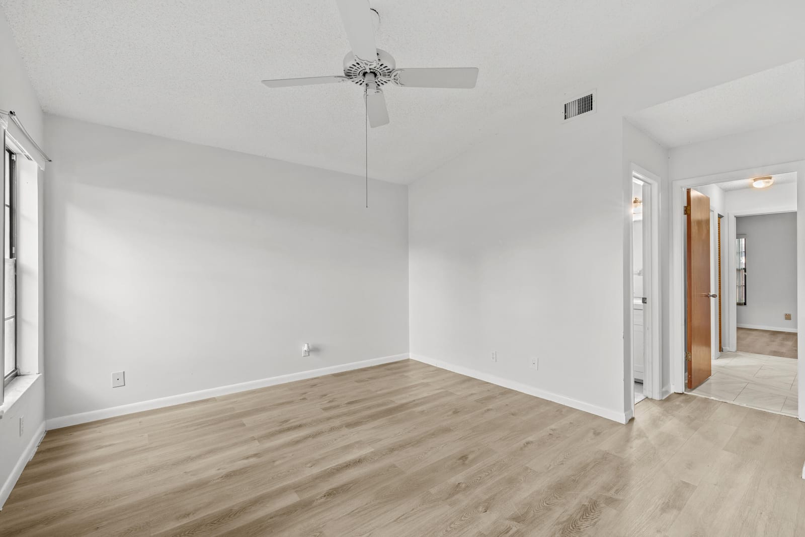 8019 SE Villa Circle, Hobe Sound, FL 33455 photo 13