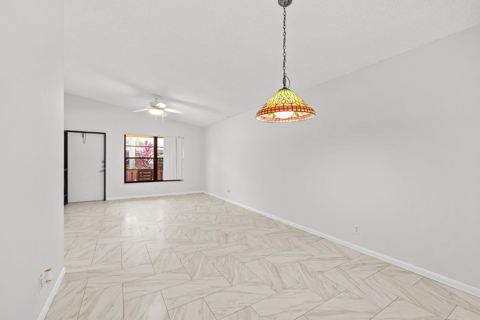8019 SE Villa Circle, Hobe Sound, FL 33455 photo 14