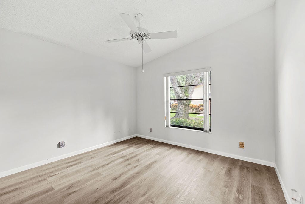 8019 SE Villa Circle, Hobe Sound, FL 33455 photo 25
