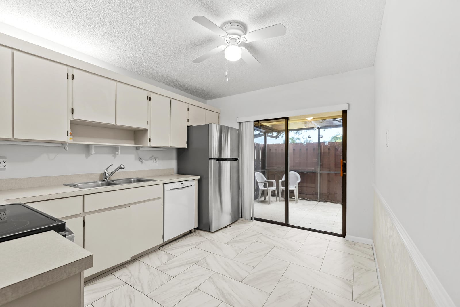 8019 SE Villa Circle — photo 5