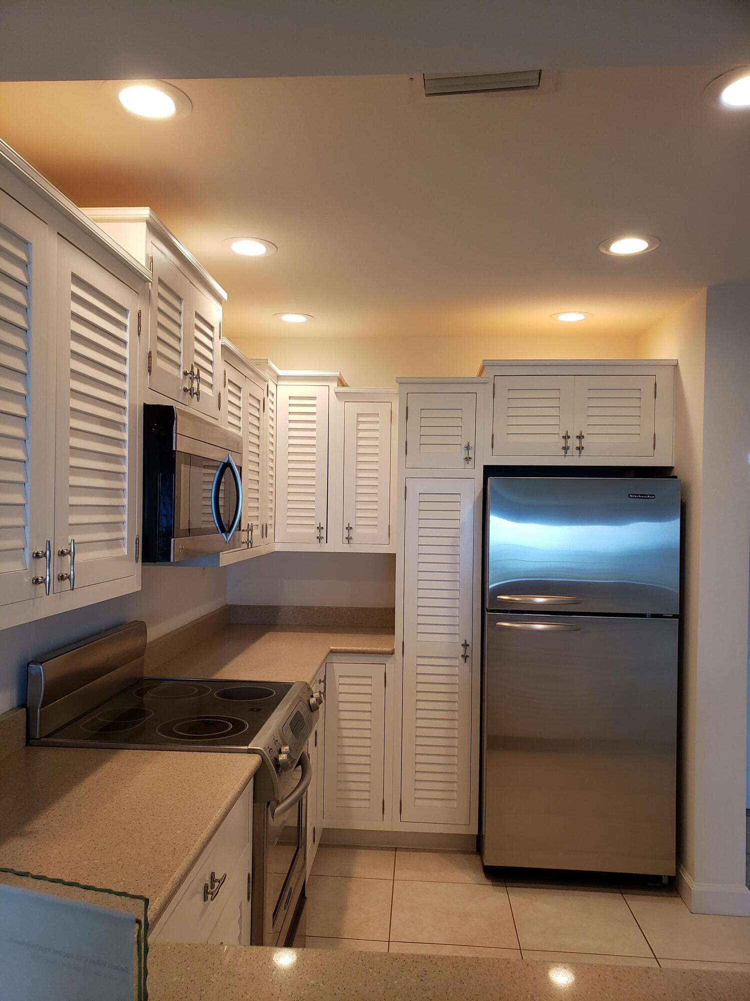 1550 S OCEAN Drive 15 — photo 9