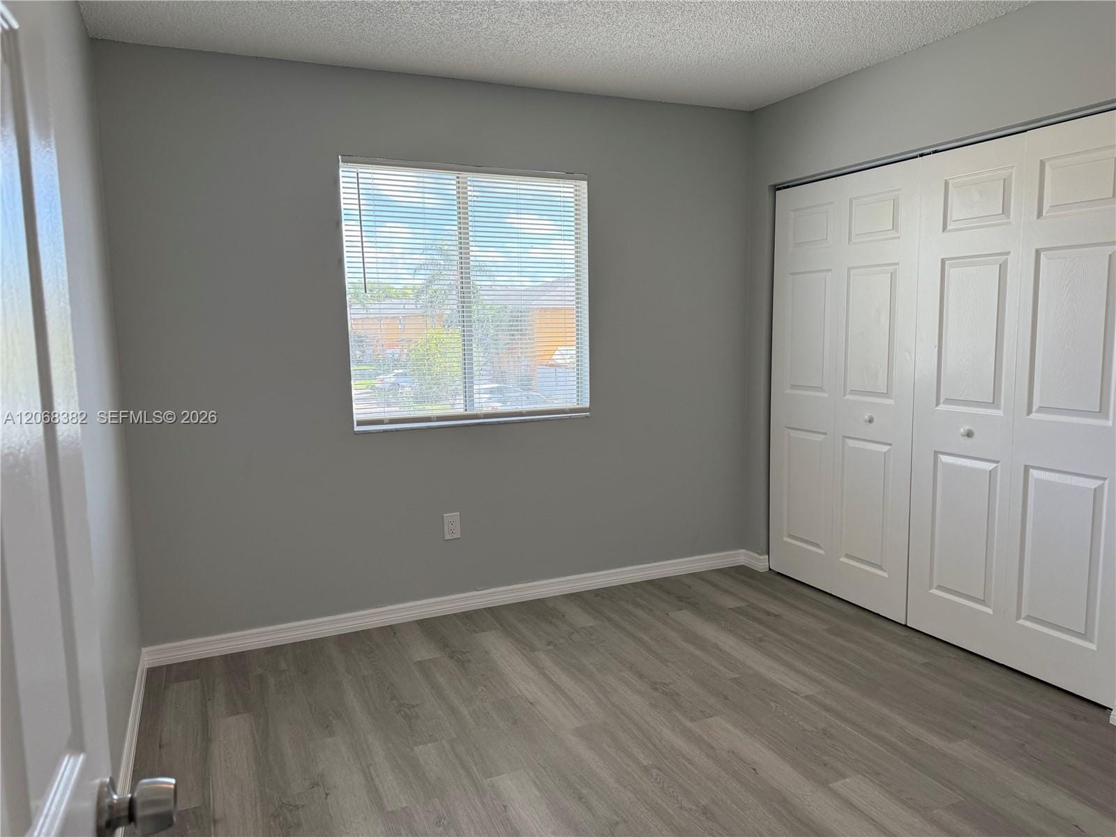 11 NE 12th Avenue 11 — photo 2