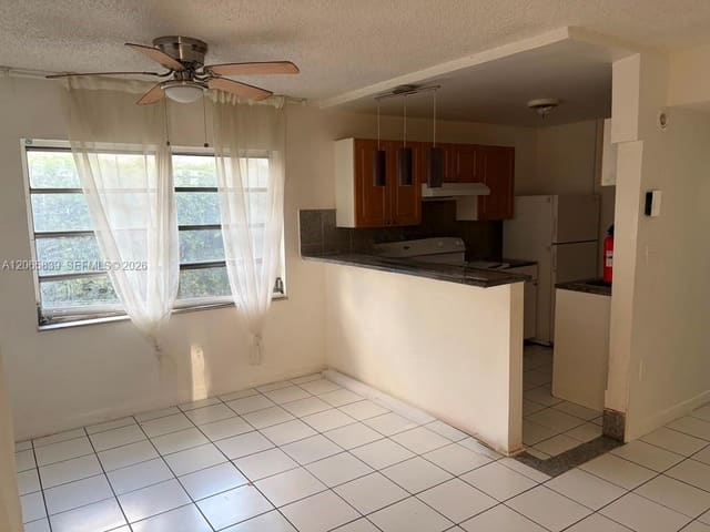 2138 SW 6th Street 102, Miami, FL 33135