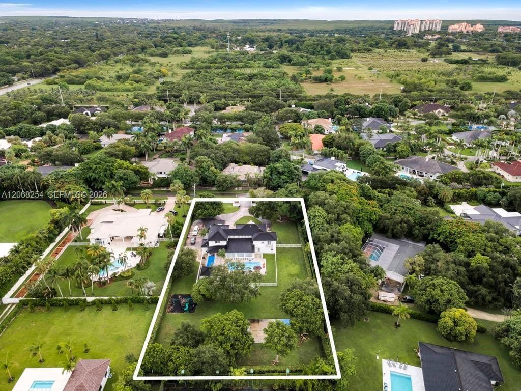 13880 SW 68th Avenue, Palmetto Bay, FL 33158 photo 2