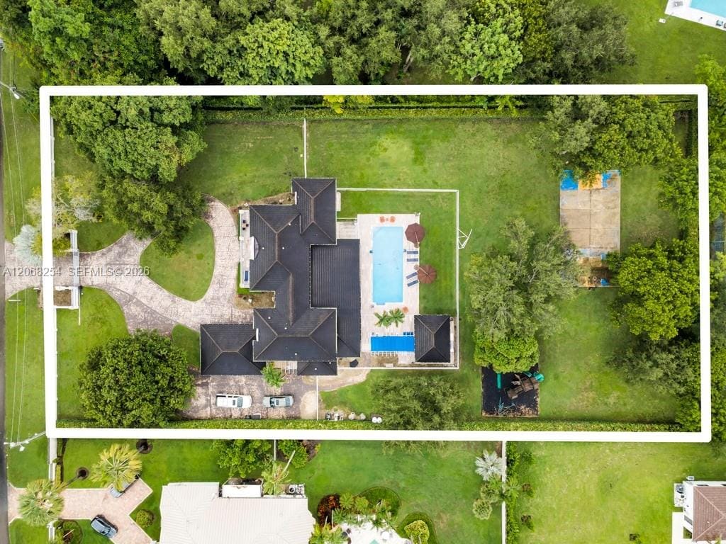 13880 SW 68th Avenue, Palmetto Bay, FL 33158 photo 4