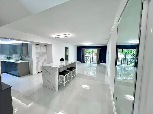 7825 Miller Drive C211, Lakewood Villas, Miami, FL