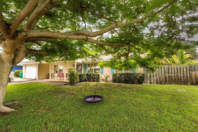 566 N Dover Road, sold in ZIP 33469, Jupiter, FL