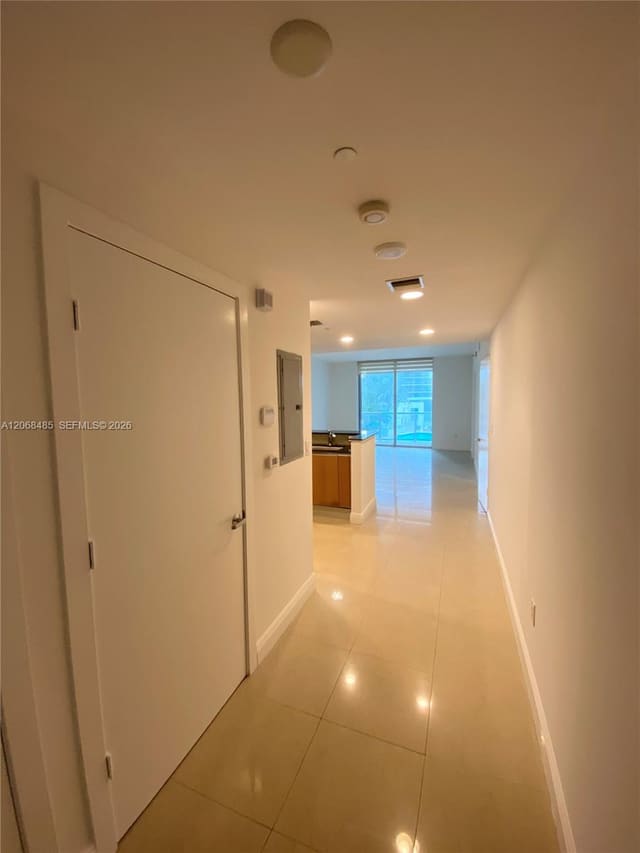 1060 Brickell Avenue 1413, Miami, FL 33131