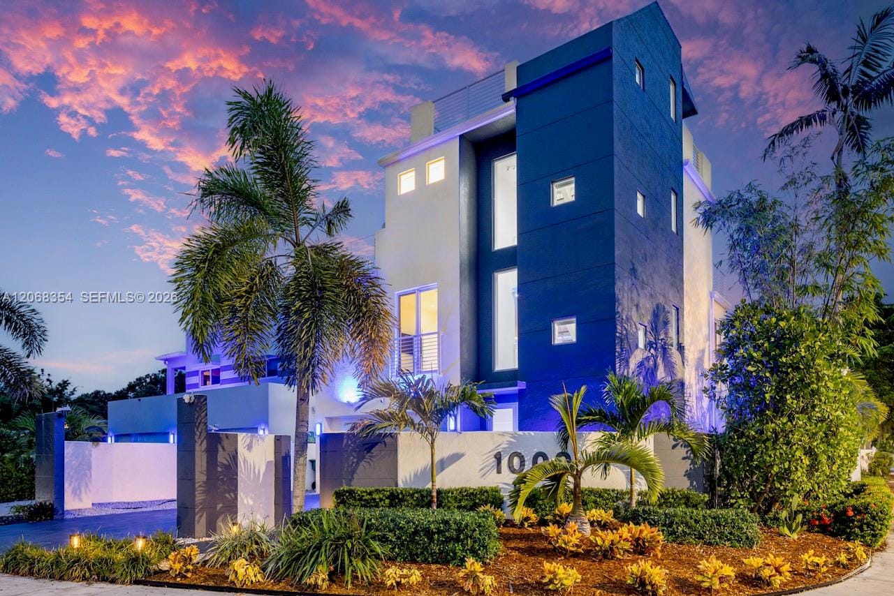 1000 SW 4th Avenue, Fort Lauderdale, FL 33315