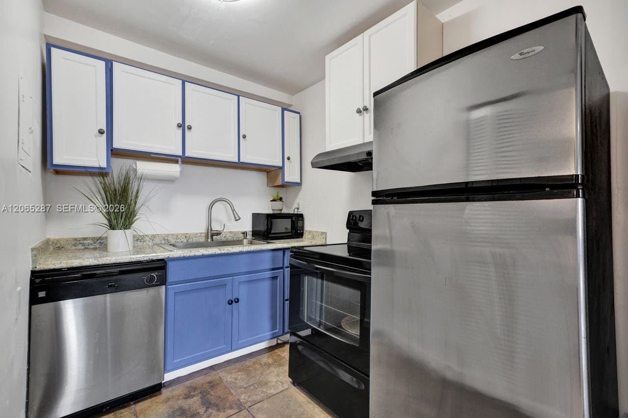 3716 NE 168th Street 301, North Miami Beach, FL 33160 photo 15