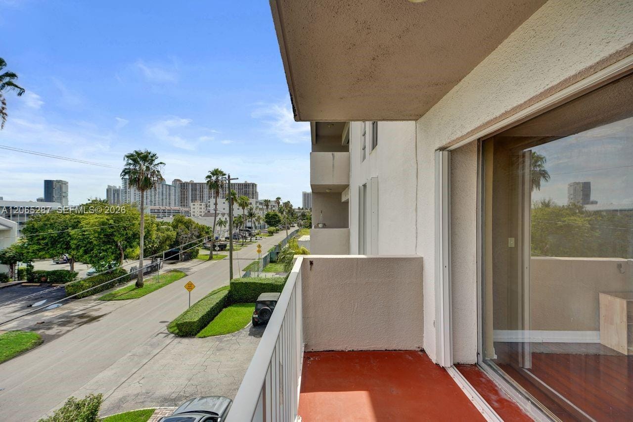 3716 NE 168th Street 301, North Miami Beach, FL 33160 photo 30