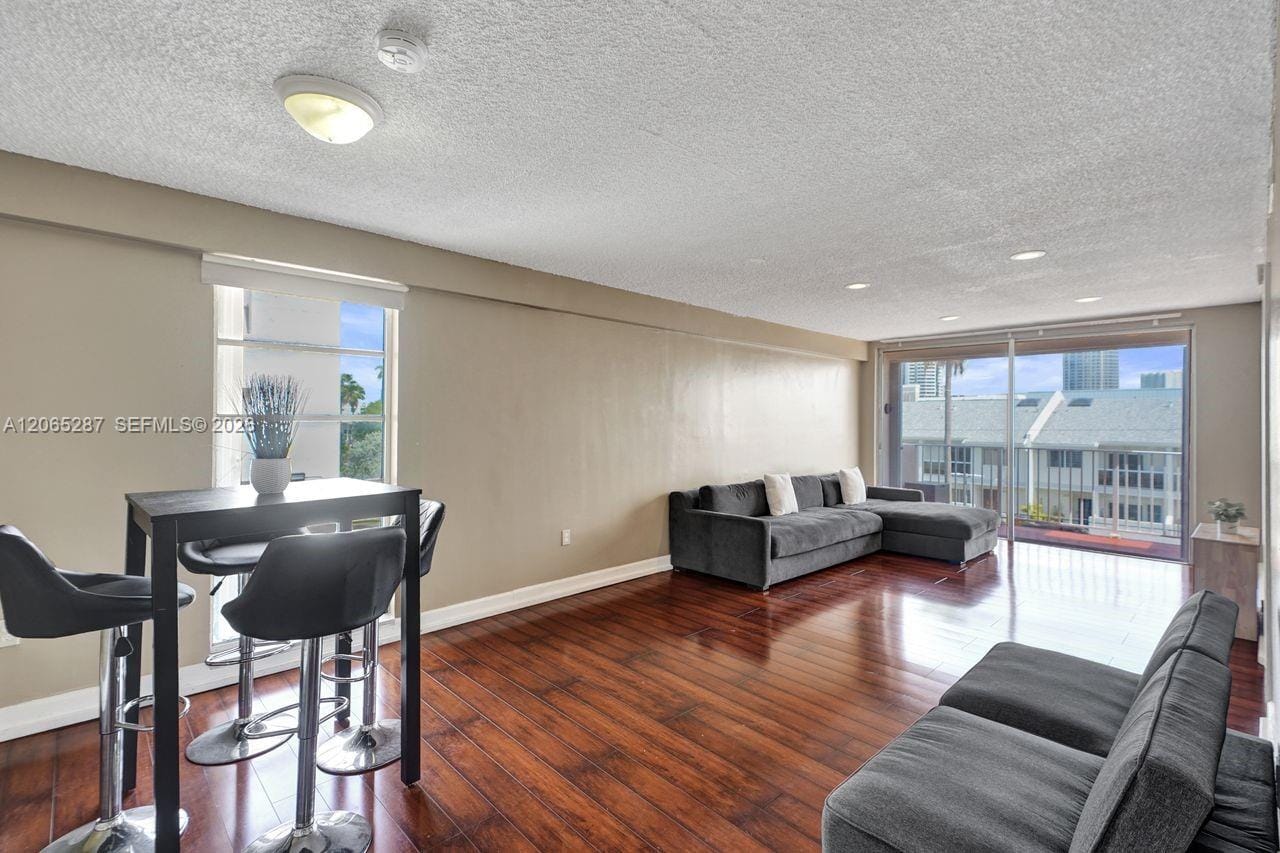 3716 NE 168th Street 301, North Miami Beach, FL 33160 photo 5