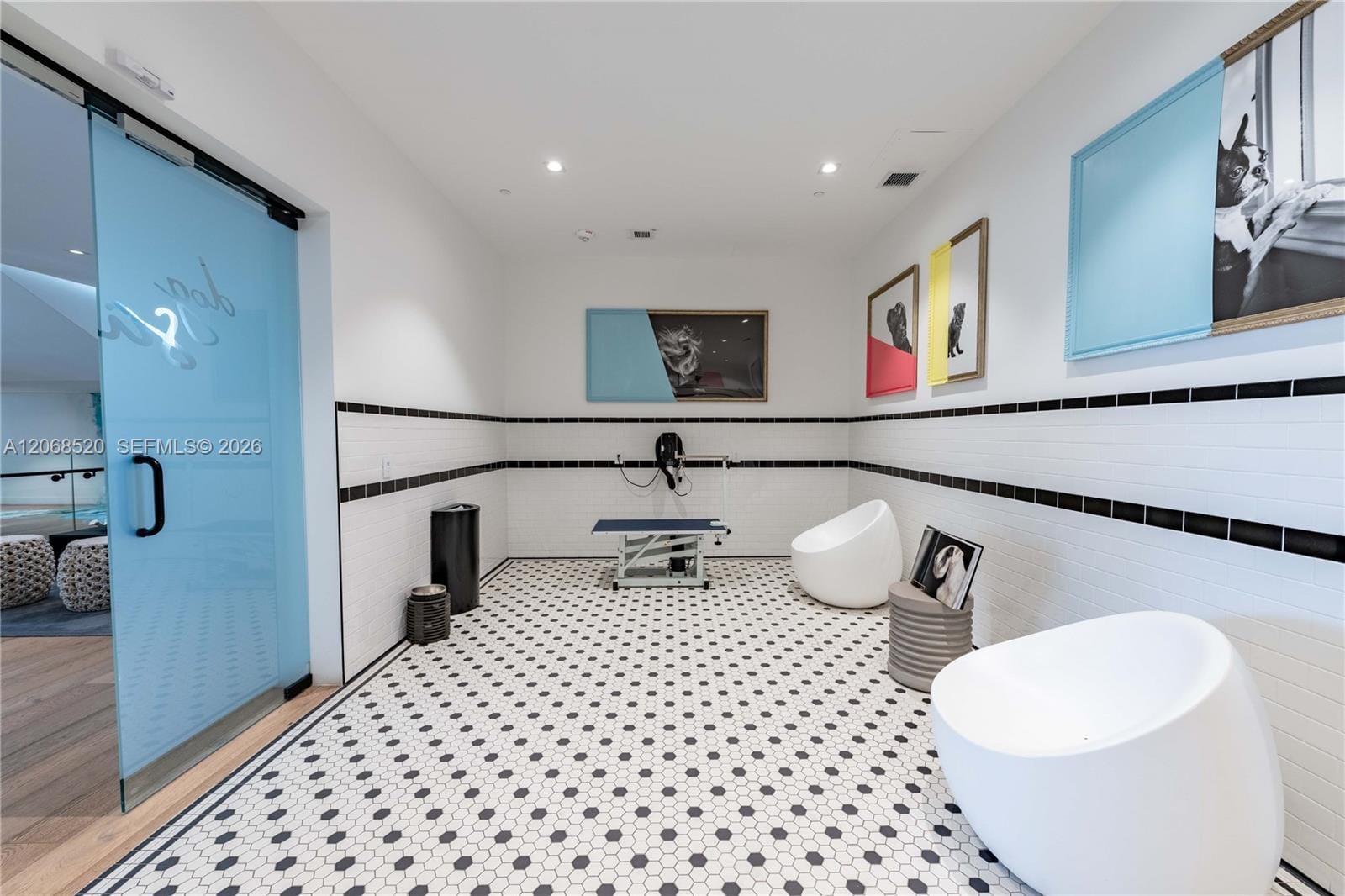 650 NE 2nd Avenue 2811, Miami, FL 33132 photo 12